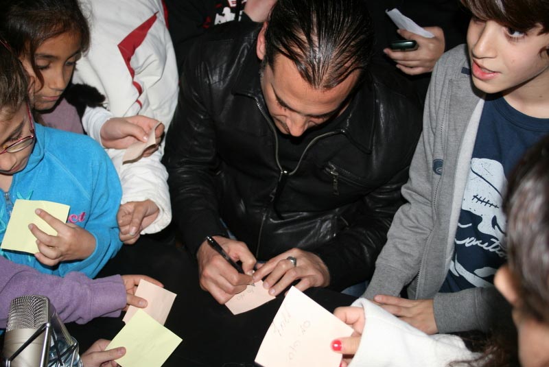 2011_12_08_09_32_05____037