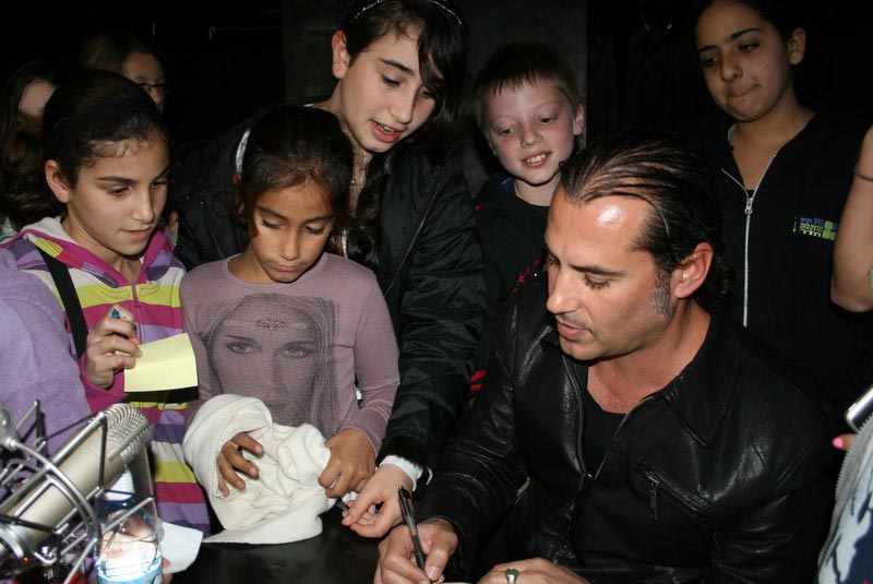 2011_12_08_09_32_05____038