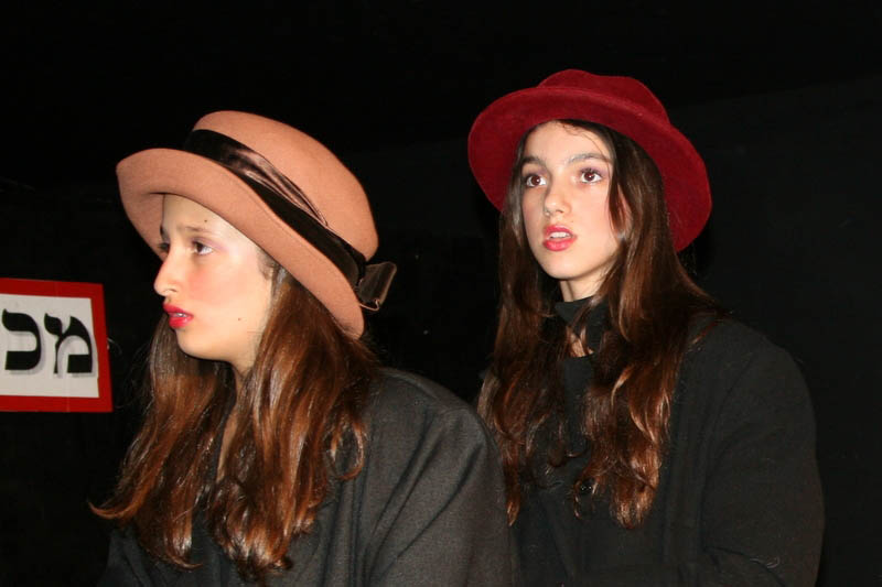 2011_09_26_05_20_25_IMG_6053