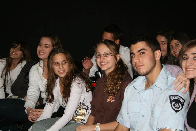 2011_10_11_12_07_21____2010_108