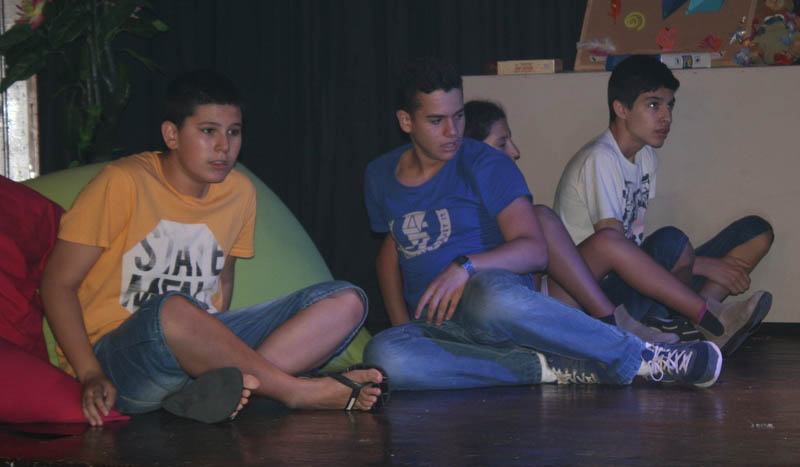 בין האזעקות6