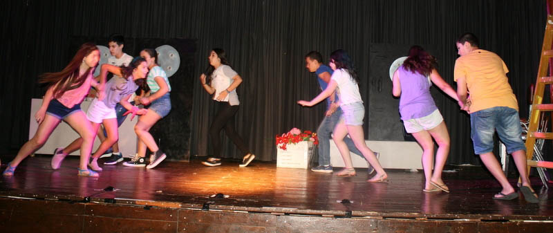 בין האזעקות9